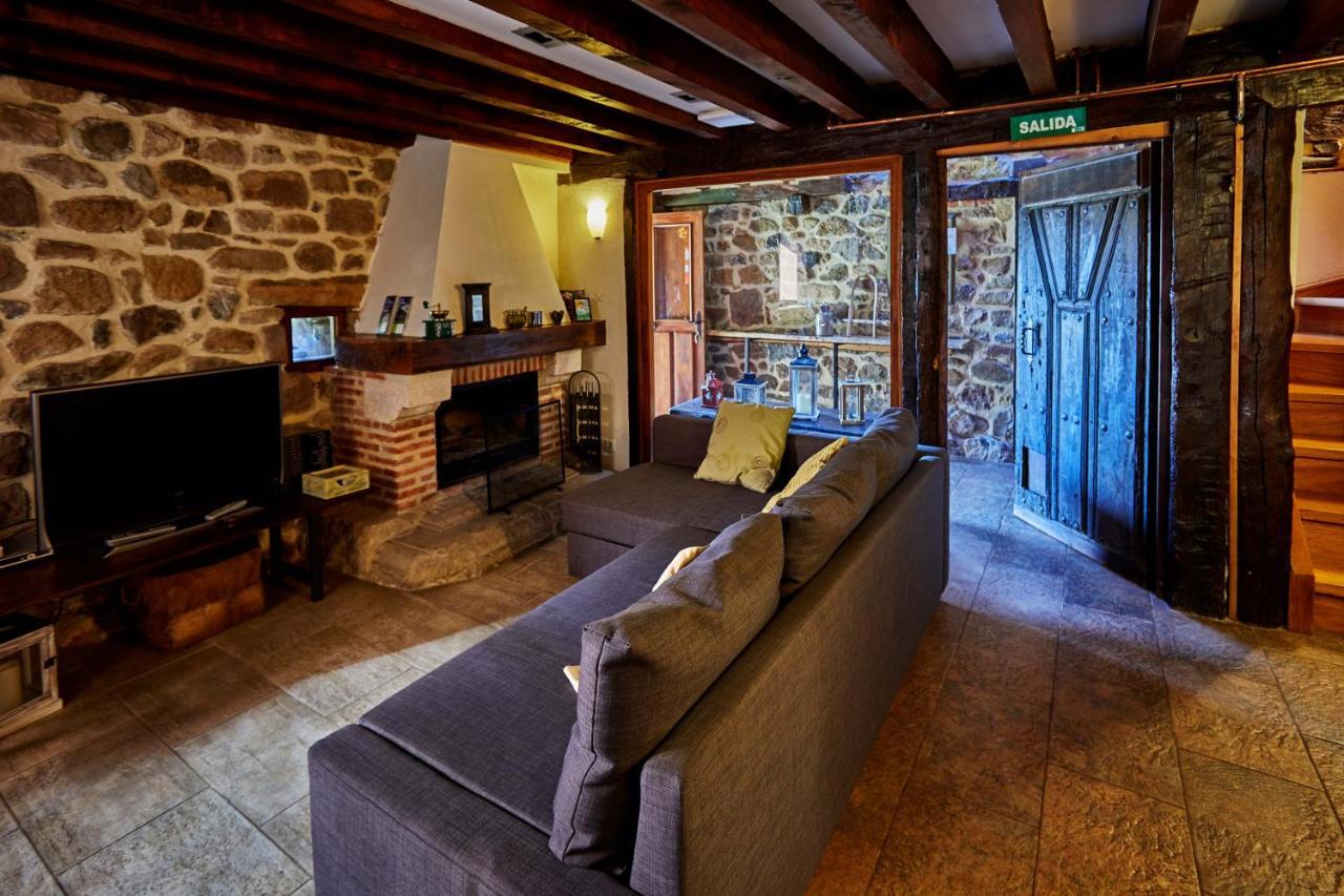 Hostal Sendero del Saja-Besaya Cobejo Exterior foto